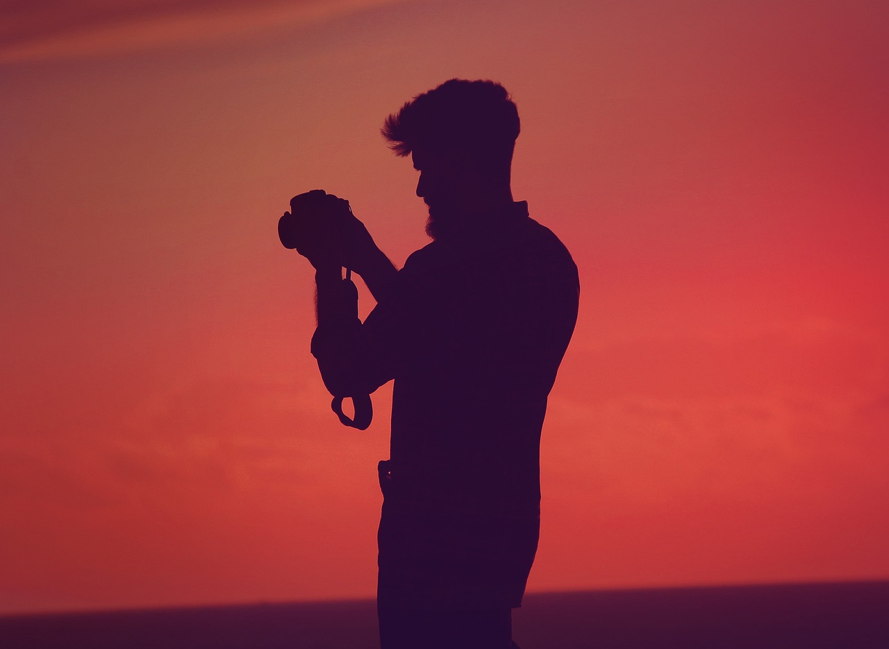 people, man, silhouette, shadow, camera, nature, photographer, orange, sunset, shutter, iso, red sunset, red camera